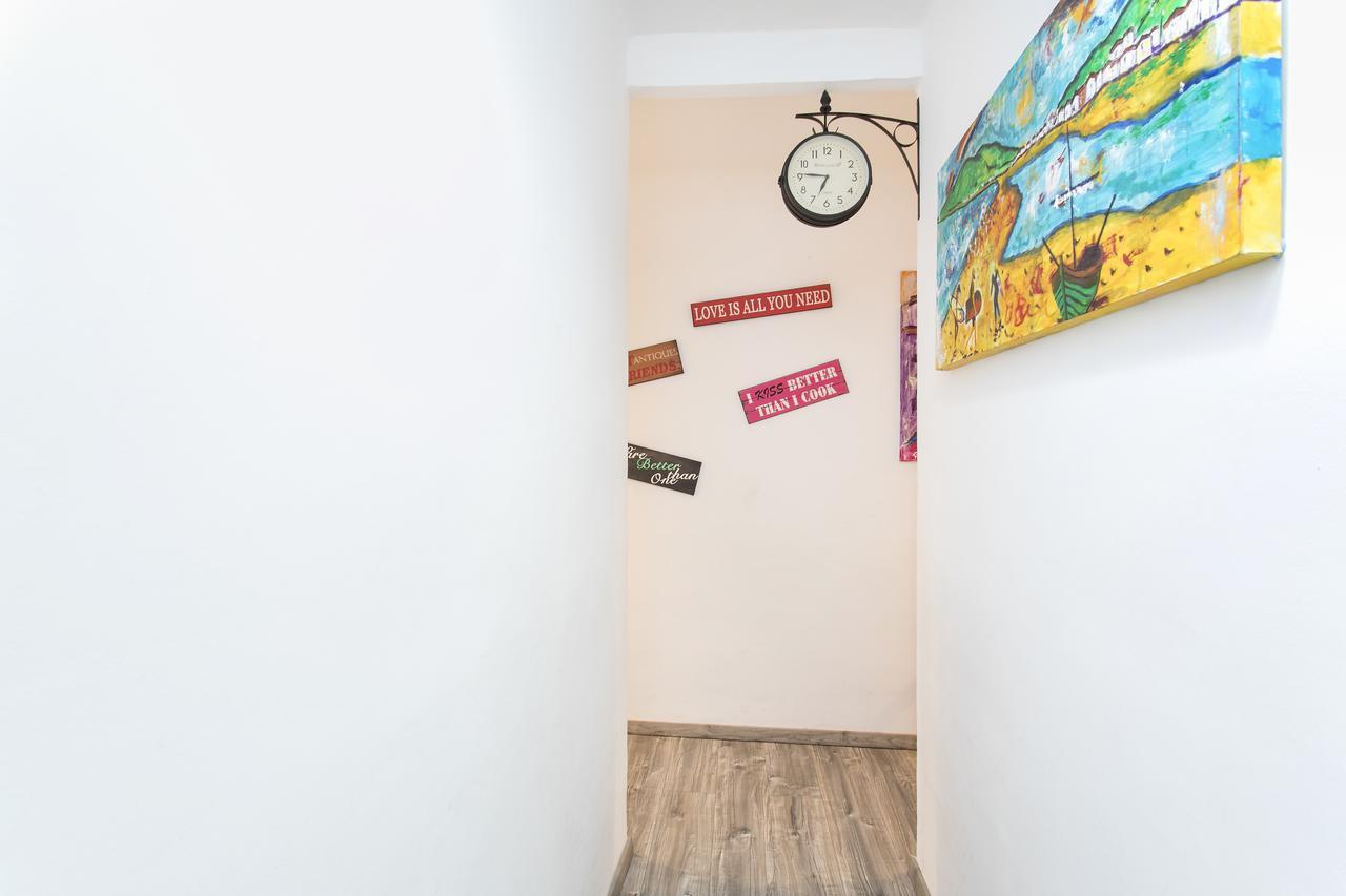 Apartamento Baba Л'Успіталет-да-Любрагат Екстер'єр фото
